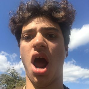 Meet your Posher, Omer